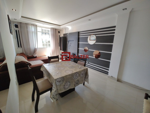 Apartamento com 2 Quartos à Venda, 66 m² em Centro - Florianópolis