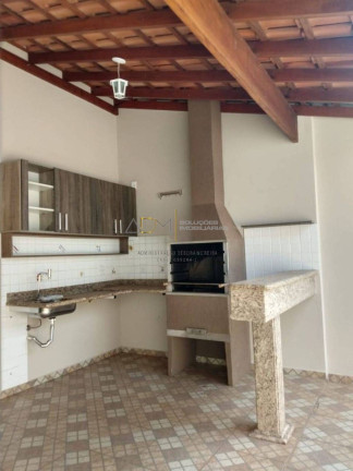 Imagem Casa com 3 Quartos à Venda, 190 m² em Vila Rodrigues Alves - Botucatu