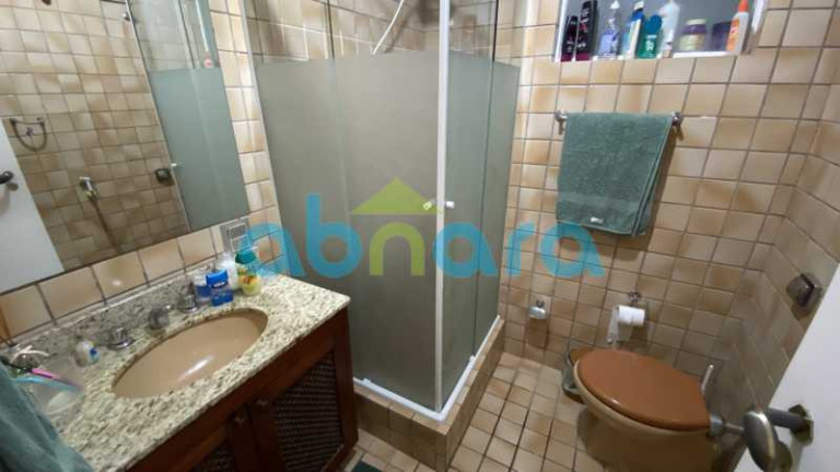 Imagem Apartamento com 3 Quartos à Venda, 206 m² em Copacabana - Rio De Janeiro Imagem Apartamento com 3 Quartos à Venda, 206 m² em Copacabana - Rio De Janeiro