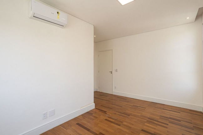 Imagem Casa com 5 Quartos à Venda,  em Alphaville Residencial Um - Barueri