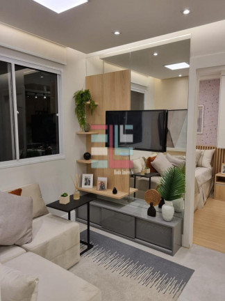 Imóvel com 2 Quartos à Venda, 35 m² em Interlagos - São Paulo