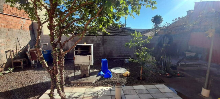 Casa com 3 Quartos à Venda, 275 m² em Jardim Arapongas - Arapongas