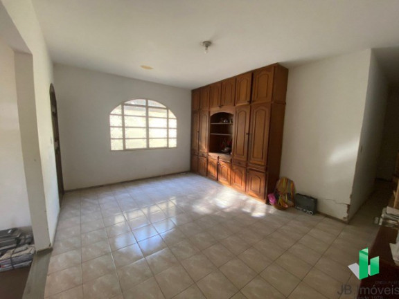 Imagem Casa com 3 Quartos à Venda, 150 m² em Melo - Montes Claros