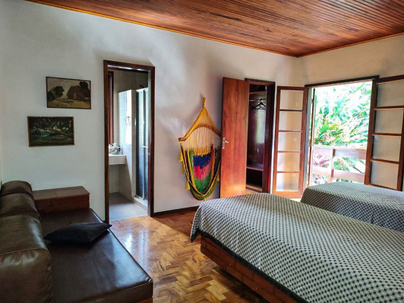 Imagem Casa com 5 Quartos à Venda, 500 m² em Cruzeiro - Teresópolis Imagem Casa com 5 Quartos à Venda, 500 m² em Cruzeiro - Teresópolis