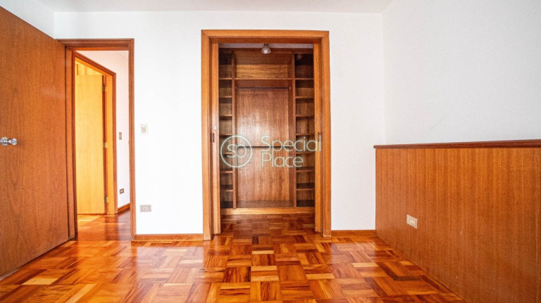Imagem Apartamento com 3 Quartos à Venda, 220 m² em Itaim Bibi - São Paulo