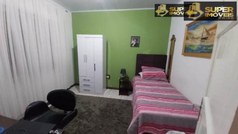 Imagem Casa com 4 Quartos à Venda, 300 m² em Três Vendas - Pelotas Imagem Casa com 4 Quartos à Venda, 300 m² em Três Vendas - Pelotas