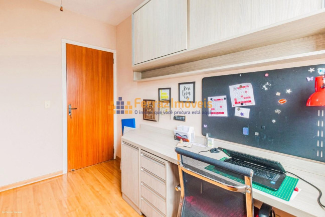 Imagem Apartamento com 3 Quartos à Venda, 77 m² em Santana - Porto Alegre Imagem Apartamento com 3 Quartos à Venda, 77 m² em Santana - Porto Alegre