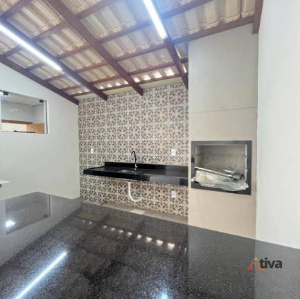 Imagem Casa com 3 Quartos à Venda, 75 m²