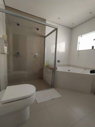 Imagem Sobrado com 3 Quartos à Venda, 300 m² em Condomínio Mont Blanc - Sorocaba