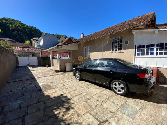 Imagem Casa com 4 Quartos à Venda, 221 m² em Bom Retiro - Teresópolis Imagem Casa com 4 Quartos à Venda, 221 m² em Bom Retiro - Teresópolis