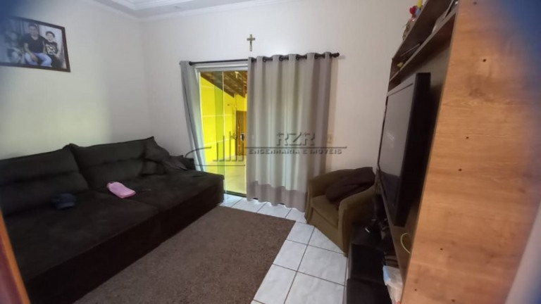 Imagem Casa com 3 Quartos à Venda, 200 m² em Parque Do Mirante - Luís Antônio