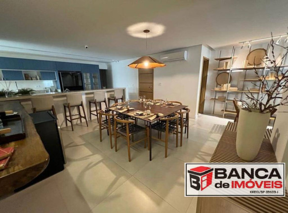Apartamento à Venda,  em Canto Do Forte - Praia Grande
