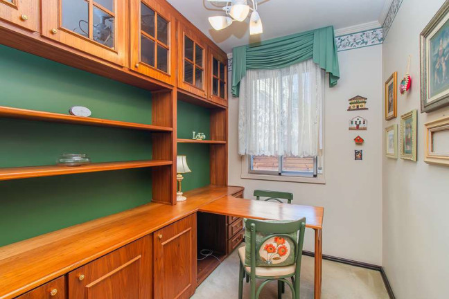 Imagem Imóvel com 2 Quartos à Venda, em Mont Serrat - Porto Alegre Imagem Imóvel com 2 Quartos à Venda, em Mont Serrat - Porto Alegre
