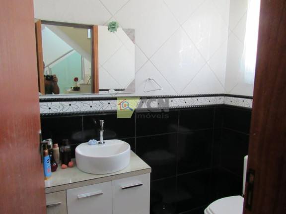 Imagem Sobrado com 3 Quartos à Venda, 216 m² em Jardim Residêncial Firenze - Hortolândia