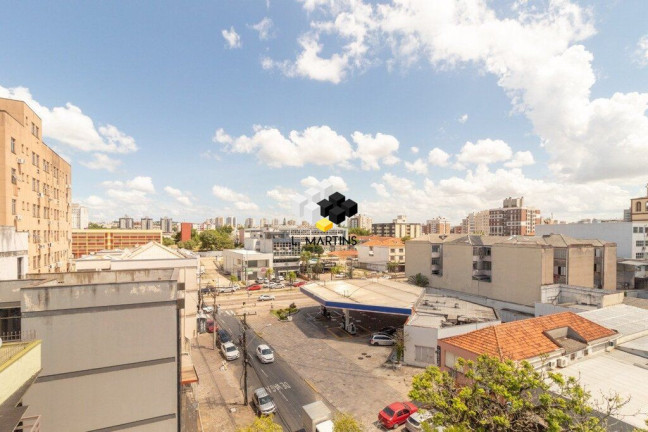 Imagem Imóvel à Venda, 1.700 m² em Jardim Lindóia - Porto Alegre Imagem Imóvel à Venda, 1.700 m² em Jardim Lindóia - Porto Alegre