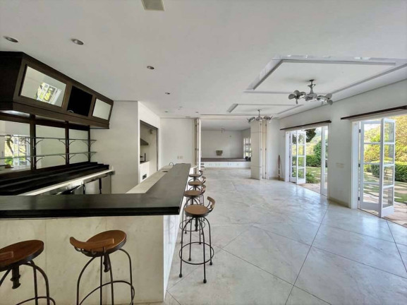 Imagem Casa com 6 Quartos à Venda, em Palos Verdes - Carapicuíba Imagem Casa com 6 Quartos à Venda, em Palos Verdes - Carapicuíba