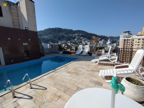 Imagem Apartamento com 4 Quartos à Venda, 221 m² em Centro - Florianópolis Imagem Apartamento com 4 Quartos à Venda, 221 m² em Centro - Florianópolis
