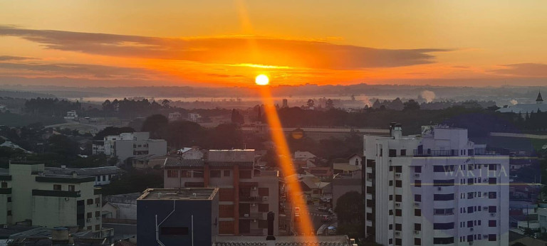 Cobertura à Venda, 105 m² em Centro - Gravataí