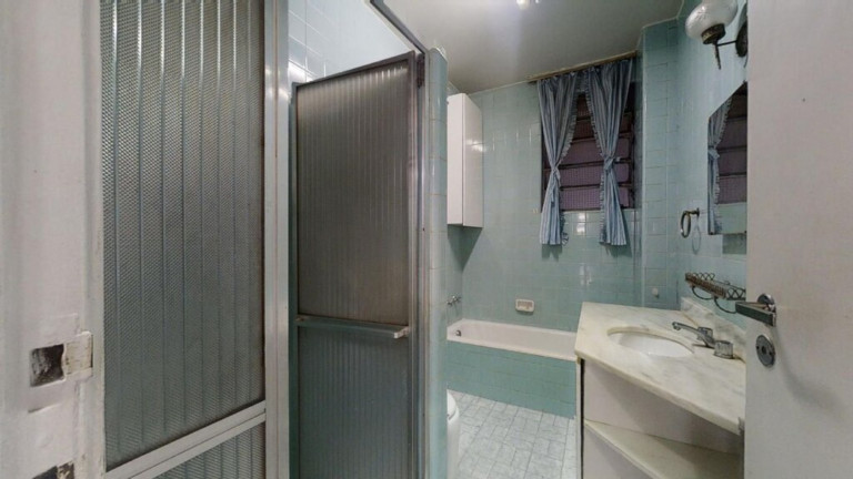 Imagem Imóvel com 3 Quartos à Venda, 105 m² em Copacabana - Rio De Janeiro Imagem Imóvel com 3 Quartos à Venda, 105 m² em Copacabana - Rio De Janeiro