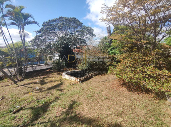 Terreno à Venda, 1.000 m² em Botucatu