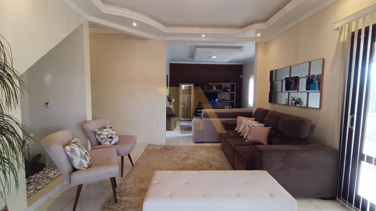 Imóvel com 3 Quartos à Venda, 300 m² em Campo Duna - Imbituba