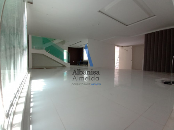 Imagem Casa com 5 Quartos à Venda, 607 m² em Edson Queiroz - Fortaleza Imagem Casa com 5 Quartos à Venda, 607 m² em Edson Queiroz - Fortaleza