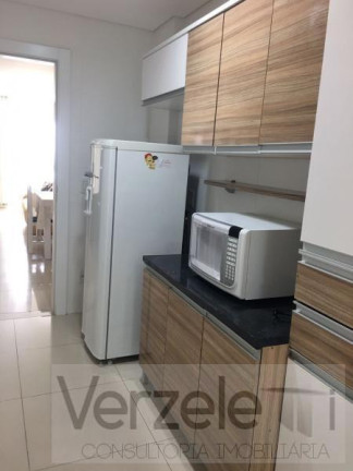 Imagem Apartamento com 3 Quartos para Temporada, 150 m² em Centro - Balneário Camboriú Imagem Apartamento com 3 Quartos para Temporada, 150 m² em Centro - Balneário Camboriú