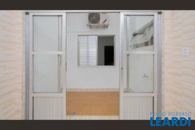 Imagem Casa com 3 Quartos à Venda, 343 m² em Campestre - Santo André Imagem Casa com 3 Quartos à Venda, 343 m² em Campestre - Santo André