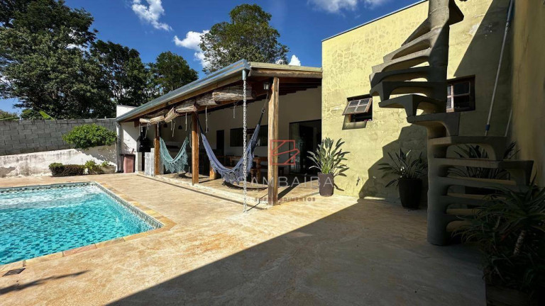 Imagem Casa com 3 Quartos à Venda, 221 m² em Serrinha - Bragança Paulista