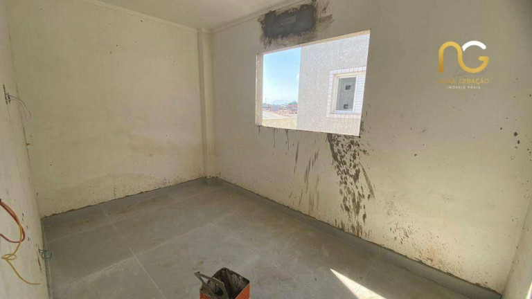 Imagem Casa com 4 Quartos à Venda, 100 m² em Vila Guilhermina - Praia Grande Imagem Casa com 4 Quartos à Venda, 100 m² em Vila Guilhermina - Praia Grande