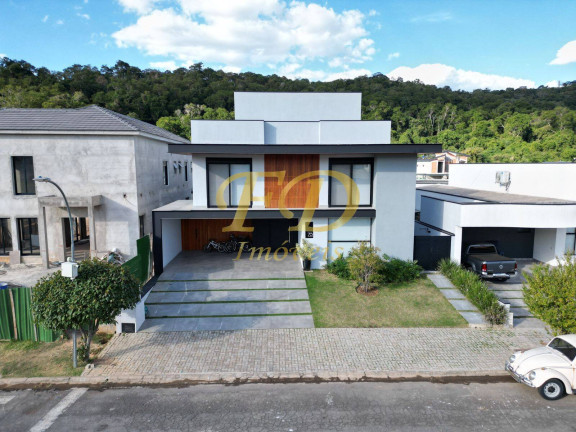 Casa à Venda, 525 m² em Atibaia
