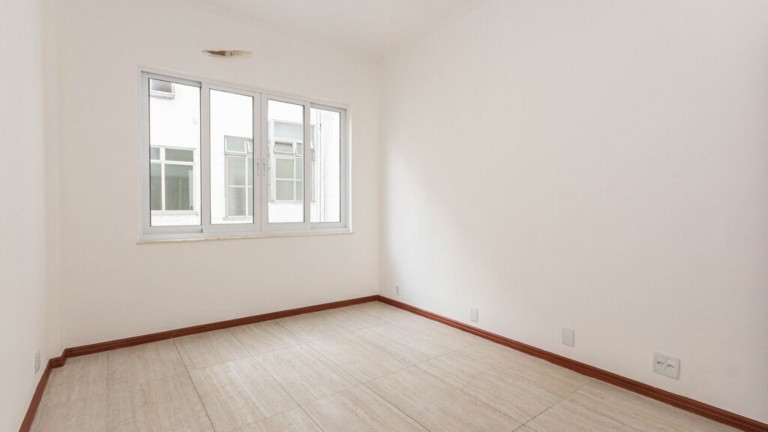 Imagem Apartamento com 3 Quartos à Venda, 13.700 m² em Copacabana - Rio De Janeiro