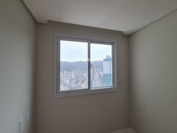 Imagem Imóvel com 4 Quartos à Venda, 131 m² em Centro - Balneário Camboriú