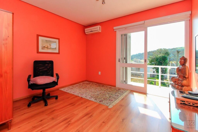 Imagem Casa de Condomínio com 3 Quartos à Venda, 205 m² em Vila Nova - Porto Alegre Imagem Casa de Condomínio com 3 Quartos à Venda, 205 m² em Vila Nova - Porto Alegre