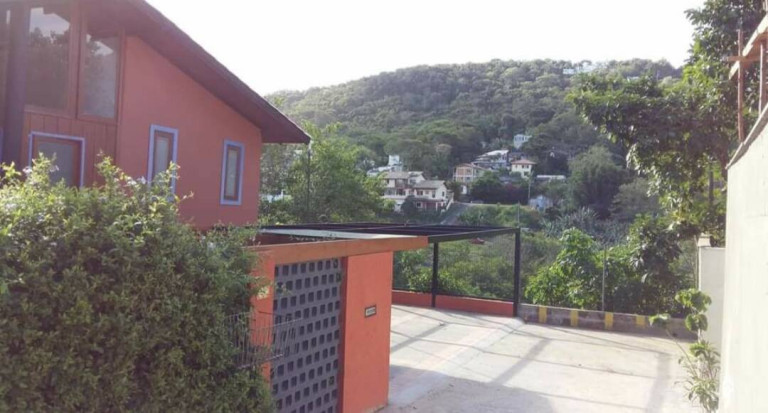 Imagem Casa com 4 Quartos à Venda,  em Lagoa Da Conceição - Florianópolis