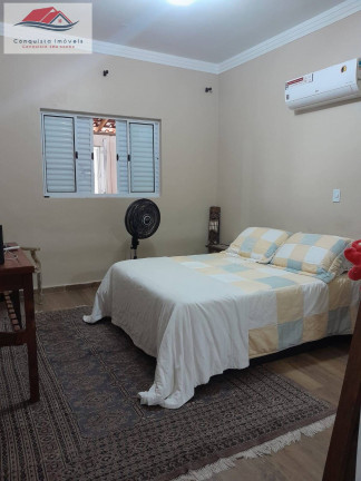 Imagem Casa com 2 Quartos à Venda, 300 m² em Vila Galvão - Guarulhos