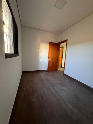 Imagem Apartamento com 2 Quartos à Venda, 90 m²