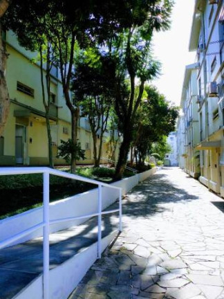 Imagem Apartamento com 2 Quartos à Venda,  em Vila Ipiranga - Porto Alegre