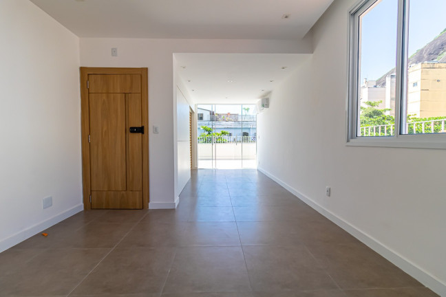 Imagem Cobertura com 3 Quartos à Venda, 237 m² em Copacabana - Rio De Janeiro
