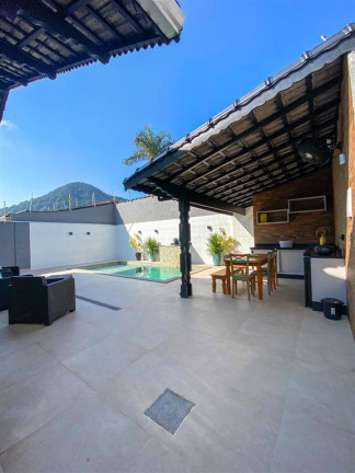 Imagem Casa com 3 Quartos à Venda, 260 m² em Forte - Praia Grande