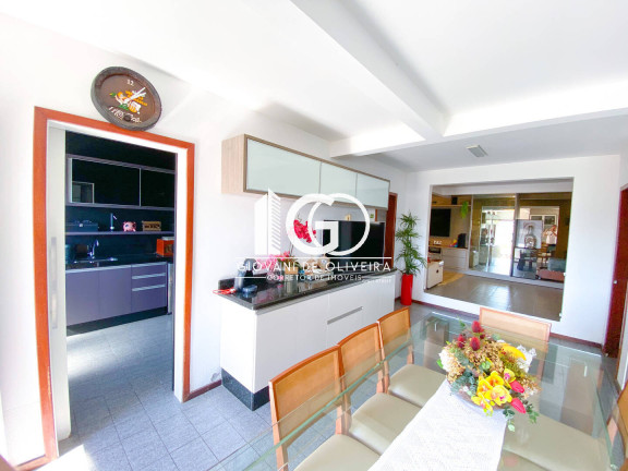 Imagem Casa com 3 Quartos à Venda, 192 m² em São Luiz - Criciúma