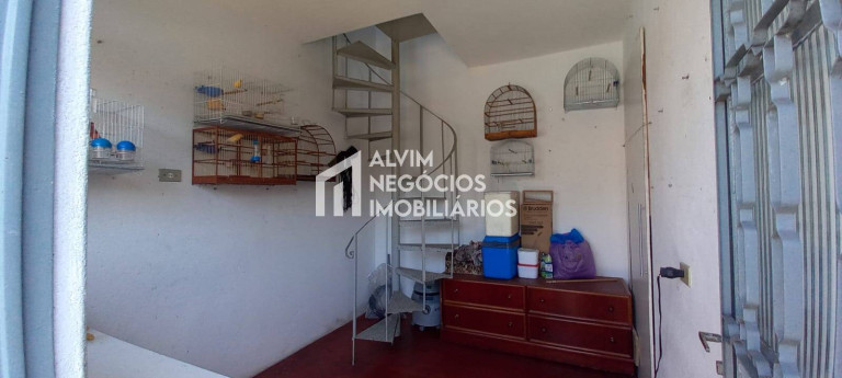 Imagem Casa com 3 Quartos à Venda, 385 m² em Alto Da Ponte - São José Dos Campos