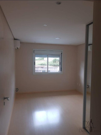 Imagem Sobrado à Venda, 58 m²