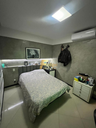 Imagem Imóvel com 4 Quartos à Venda, 240 m² em Praia Do Canto - Vitória