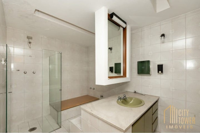 Imagem Casa com 3 Quartos à Venda, 563 m² em Aclimação - São Paulo