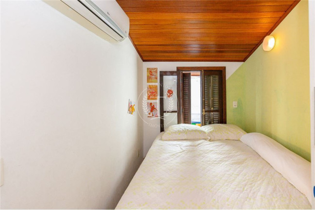 Imagem Casa com 3 Quartos à Venda, 150 m² em Jardins - São Paulo
