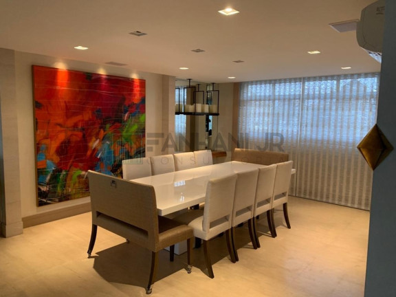 Imagem Imóvel com 4 Quartos à Venda, 245 m² em Jardim Europa - São Paulo Imagem Imóvel com 4 Quartos à Venda, 245 m² em Jardim Europa - São Paulo