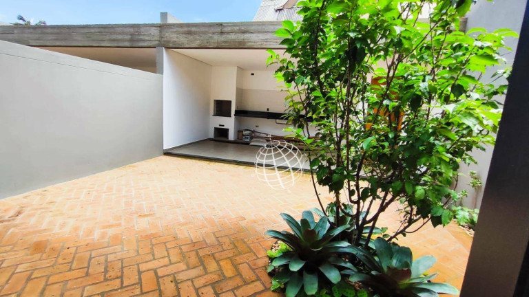 Imagem Casa com 3 Quartos à Venda, 177 m² em Vila Loanda - Atibaia