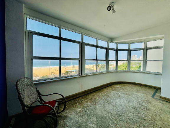 Imagem Imóvel com 4 Quartos à Venda, 280 m² em Copacabana - Rio De Janeiro Imagem Imóvel com 4 Quartos à Venda, 280 m² em Copacabana - Rio De Janeiro