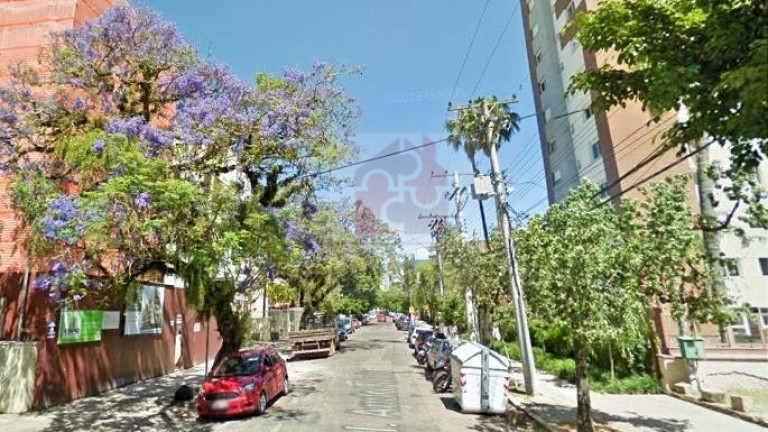 Apartamento com 2 Quartos à Venda, 66 m² em Menino Deus - Porto Alegre